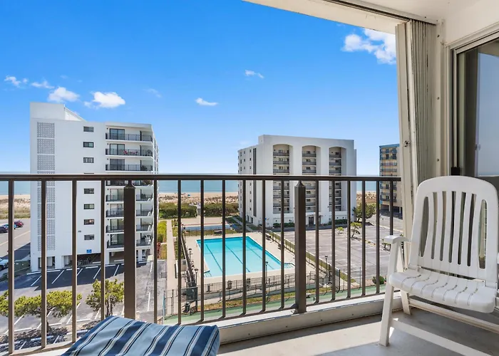 Holiday home Ocean View 2-bedroom At Excalibur Perfect Coastal Getaway *